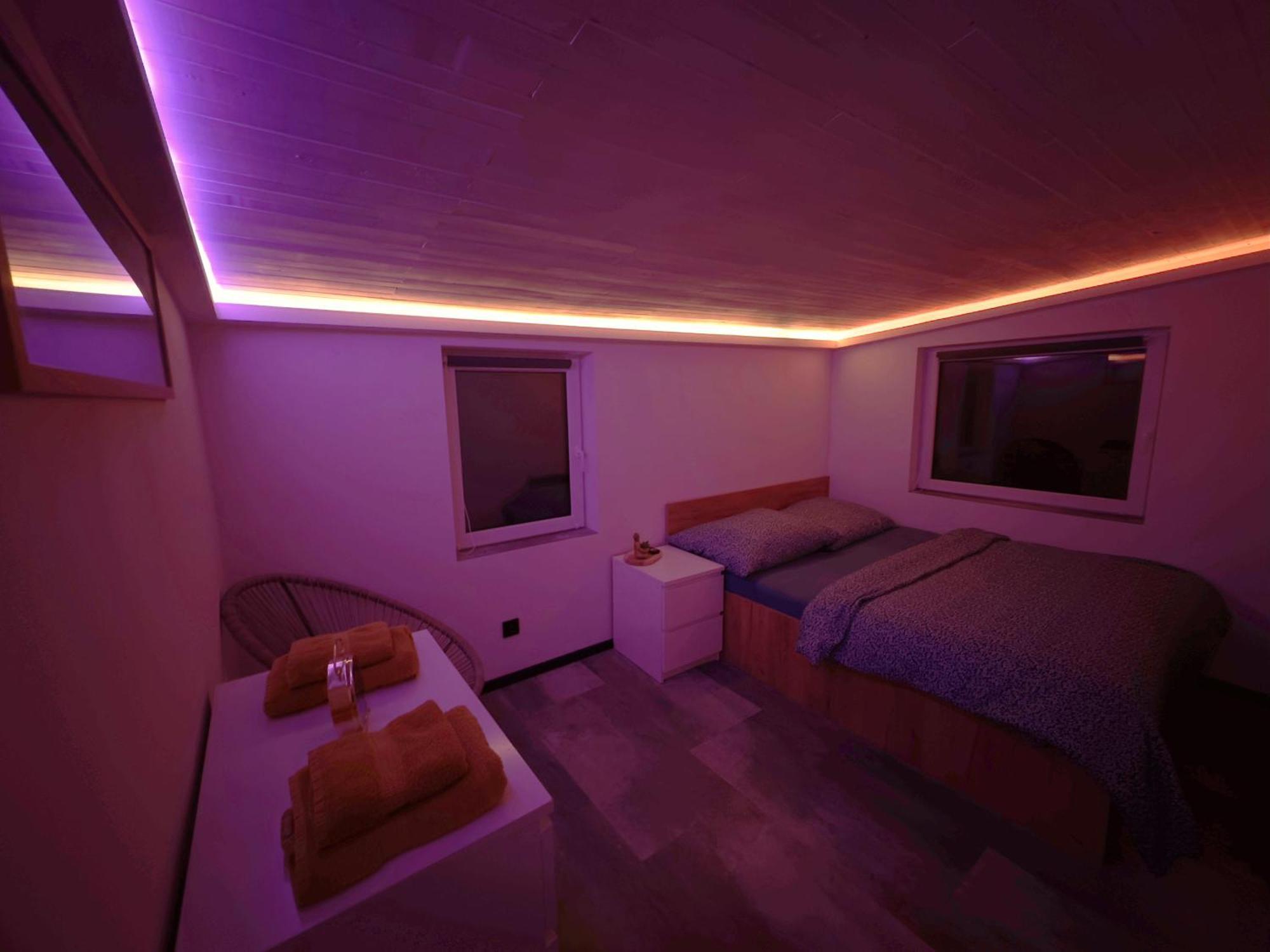 Wellness Chata Hideaway Se Saunou A Virivkou Třebechovice pod Orebem エクステリア 写真