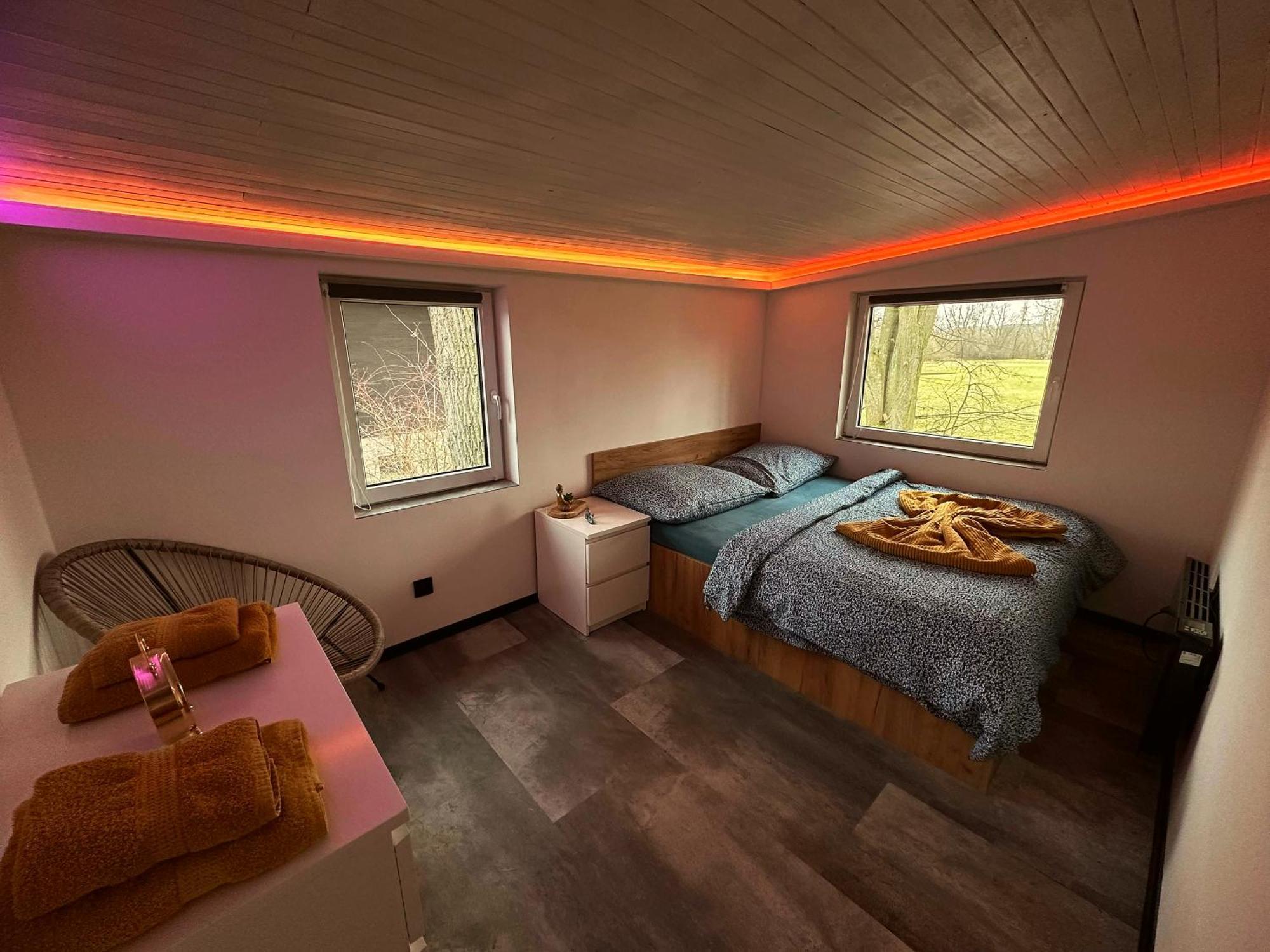 Wellness Chata Hideaway Se Saunou A Virivkou Třebechovice pod Orebem エクステリア 写真