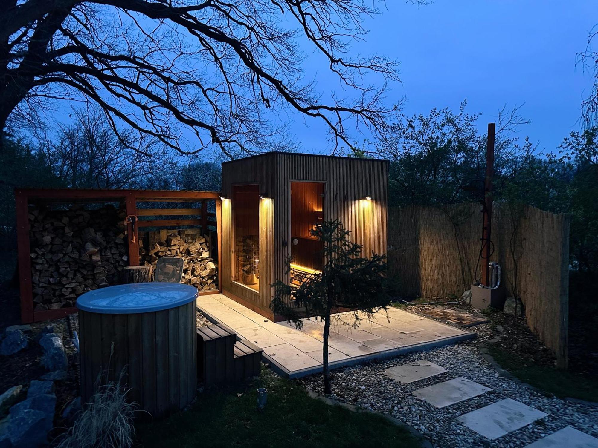 Wellness Chata Hideaway Se Saunou Třebechovice pod Orebem エクステリア 写真