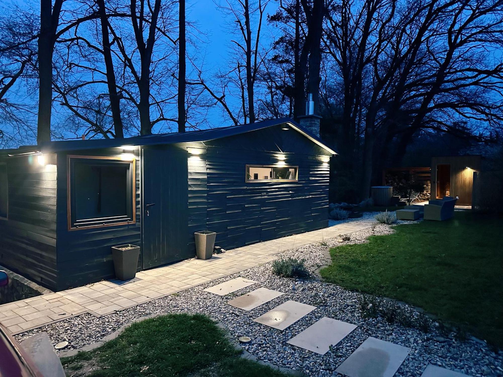Wellness Chata Hideaway Se Saunou A Virivkou Třebechovice pod Orebem エクステリア 写真